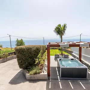 Ferienhaus Casa Leonor By Rent2u, Lda Arco da Calheta (Madeira)